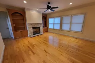 1 Crabapple Ct, Olivette, MO 63132 - Photo 13
