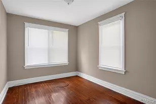 9007 Forest Ave, Saint Louis, MO 63114 - Photo 11