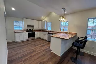 621 W Osage St, Pacific, MO 63069 - Photo 9