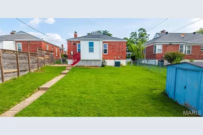 5414 Lindenwood Avenue, Saint Louis, MO 63109 - Photo 3