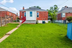 5414 Lindenwood Ave, Saint Louis, MO 63109 - Photo 3