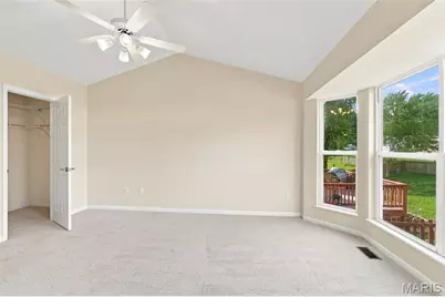 1747 Coachway Lane, Hazelwood, MO 63042 - Photo 9