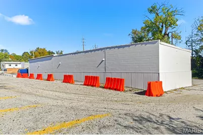 8600 Manchester Road, Saint Louis, MO 63144 - Photo 27