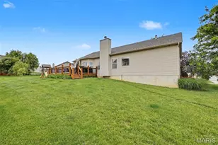 810 Kevin Dr, Wentzville, MO 63385 - Photo 37