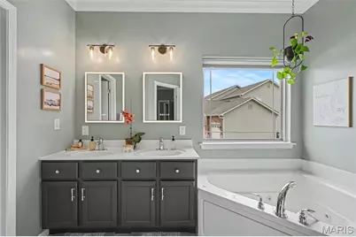 810 Kevin Drive, Wentzville, MO 63385 - Photo 17