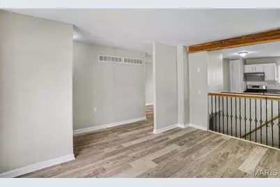2737 Essex Street, Saint Charles, MO 63301 - Photo 3