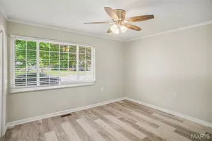 2737 Essex St, Saint Charles, MO 63301 - Photo 7