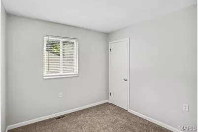2737 Essex Street, Saint Charles, MO 63301 - Photo 11