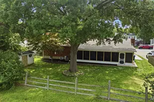 921 Picardy Ln, Saint Charles, MO 63301 - Photo 29