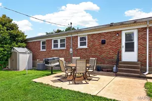 4849 Mohegan Dr, Saint Louis, MO 63123 - Photo 45