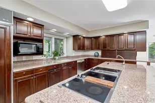 13600 Park Pl Ct, Town and Country, MO 63131 - Photo 45