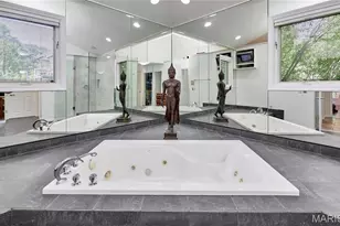 13600 Park Pl Ct, Town and Country, MO 63131 - Photo 35