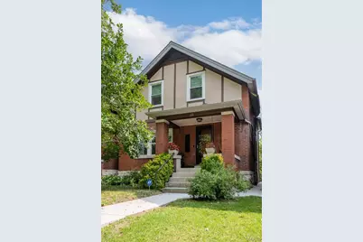 20 Lawn Place, Saint Louis, MO 63110 - Photo 1