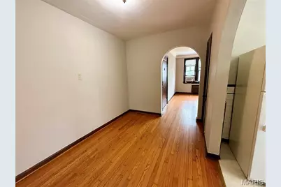 3914 Chippewa Street, Saint Louis, MO 63116 - Photo 9