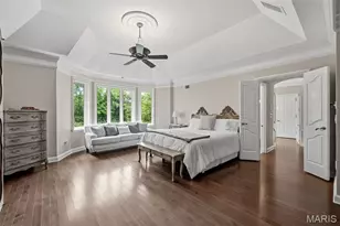 10700 Starhill Dr, Saint Louis, MO 63128 - Photo 19