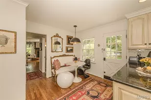 2530 N Geyer Rd, Frontenac, MO 63131 - Photo 9