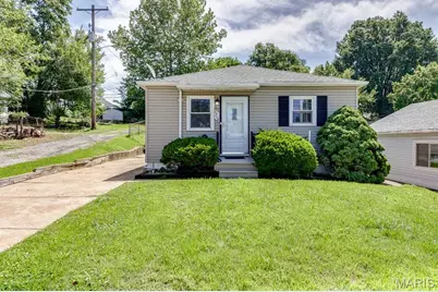 1318 Kraft Street, Saint Louis, MO 63139 - Photo 1