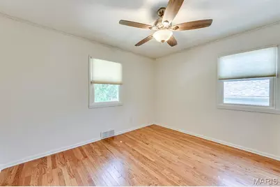 1318 Kraft Street, Saint Louis, MO 63139 - Photo 15