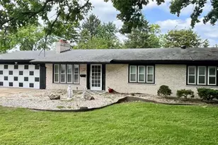 7707 Springdale Dr, Normandy, MO 63121 - Photo 3