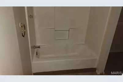 [Address not provided], Saint Louis, MO 63111 - Photo 5