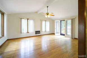 50 W Oak Hill Dr, Ballwin, MO 63021 - Photo 17