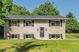 3469 Appletree Ln, Bridgeton, MO 63044 - Photo 1