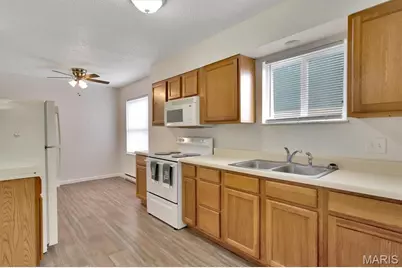 119 N 1st Street, Ellisville, MO 63336 - Photo 7