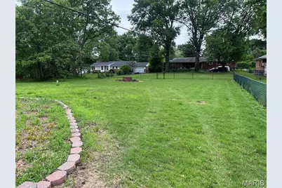 1739 June Drive, Saint Louis, MO 63138 - Photo 3