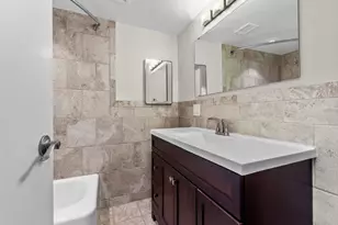 900 S Hanley Rd, Clayton, MO 63105 - Photo 17