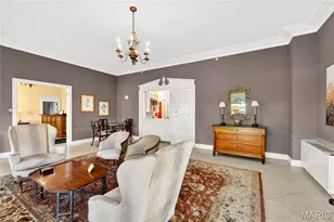 900 S Hanley Rd, Clayton, MO 63105 - Photo 5