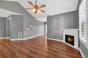 16560 Victoria Crossing Dr, Grover, MO 63040 - Photo 3