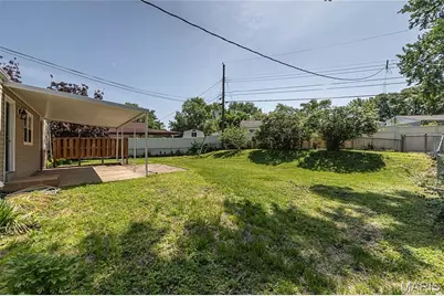 11848 Foxwood Drive, Maryland Heights, MO 63043 - Photo 27