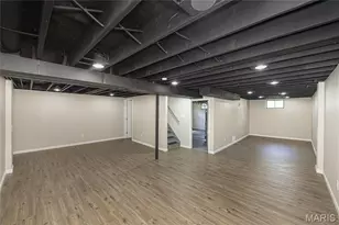 11848 Foxwood Dr, Maryland Heights, MO 63043 - Photo 19