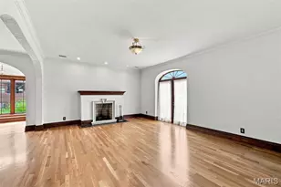 7249 Maryland Ave, University City, MO 63130 - Photo 15