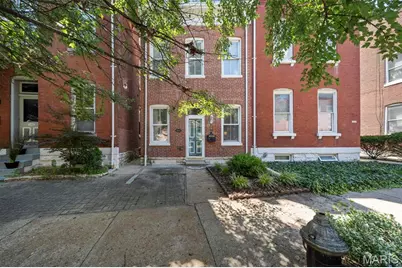 2835 McNair Avenue, Saint Louis, MO 63118 - Photo 1