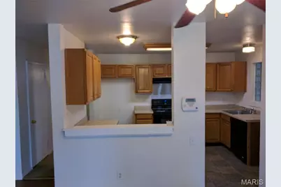 600 Pimlico Drive, Florissant, MO 63033 - Photo 9