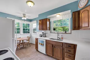 1416 Azalea Dr, Webster Groves, MO 63119 - Photo 9