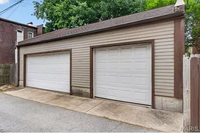 2416 S 13th Street, Saint Louis, MO 63104 - Photo 25