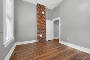 2416 S 13th St, Saint Louis, MO 63104 - Photo 11