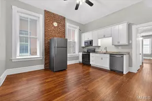 2416 S 13th St, Saint Louis, MO 63104 - Photo 5