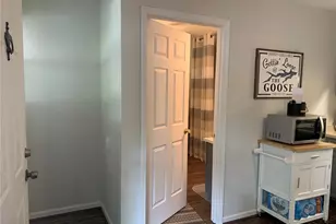 8933 Parrot Dr, French Village, MO 63036 - Photo 7