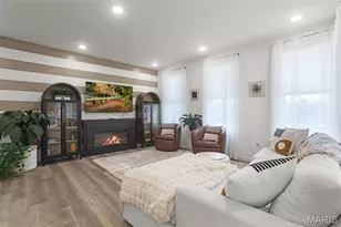 122 Marais Temps Clair Pl, Saint Charles, MO 63301 - Photo 7