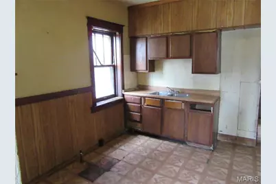 1032 Veronica Avenue, Saint Louis, MO 63147 - Photo 3