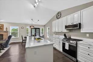 400 Lexington Ct, Imperial, MO 63052 - Photo 9