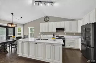 400 Lexington Ct, Imperial, MO 63052 - Photo 7