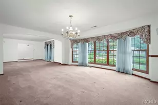 11700 Bayfield Ln, Saint Louis, MO 63128 - Photo 17