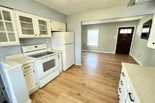405 Tower Grove Pl, Saint Charles, MO 63301 - Photo 3