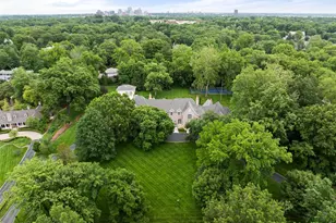 760 Kent Rd, Ladue, MO 63124 - Photo 67