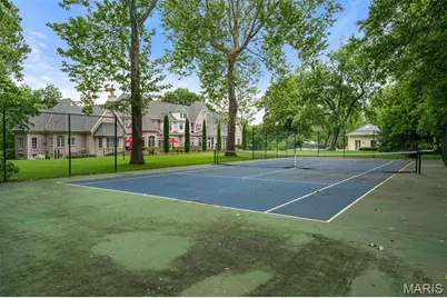 760 Kent Road, Ladue, MO 63124 - Photo 59