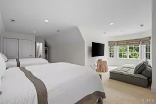 760 Kent Rd, Ladue, MO 63124 - Photo 35